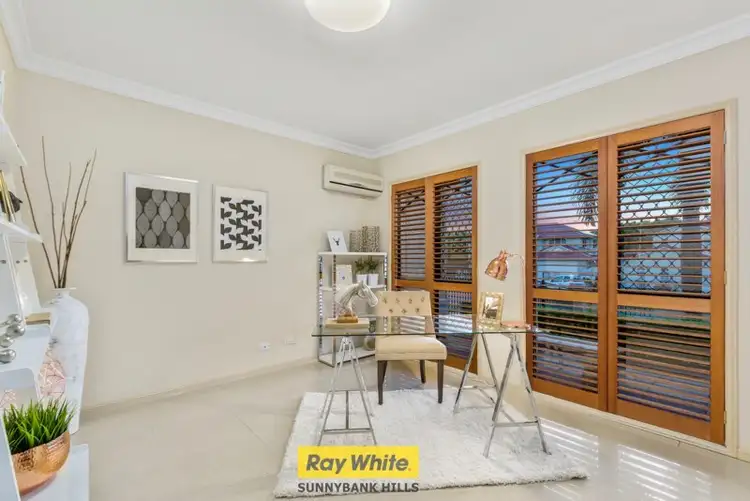 Fifth view of Homely house listing, 10 Edgeware Close, Sunnybank Hills QLD 4109