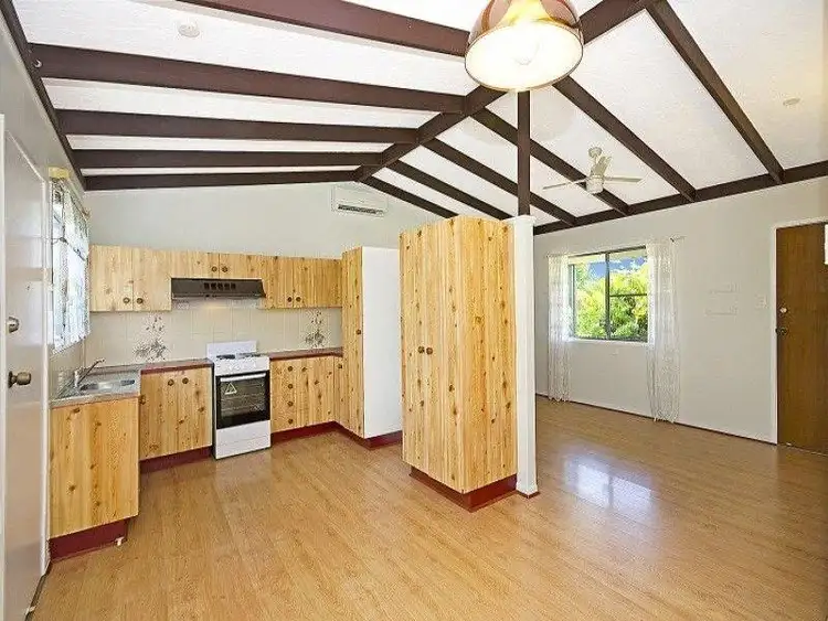 Third view of Homely house listing, 4 Bedarra Court, Thuringowa Central QLD 4817