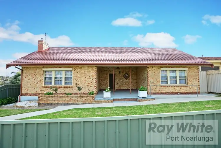 15 Fox Avenue, Christies Beach SA 5165
