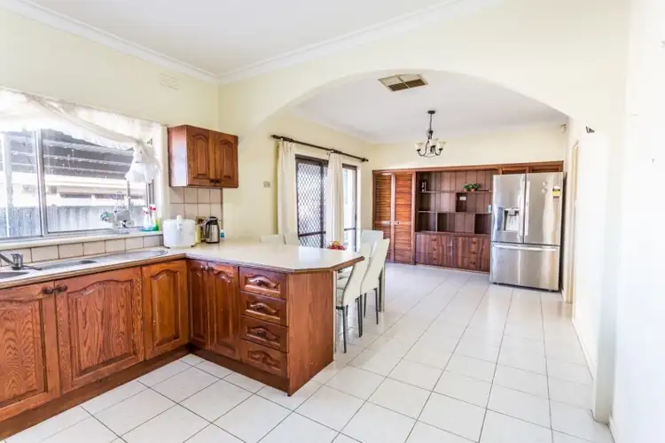 Fourth view of Homely house listing, 11 Craigielea Avenue, St Albans VIC 3021