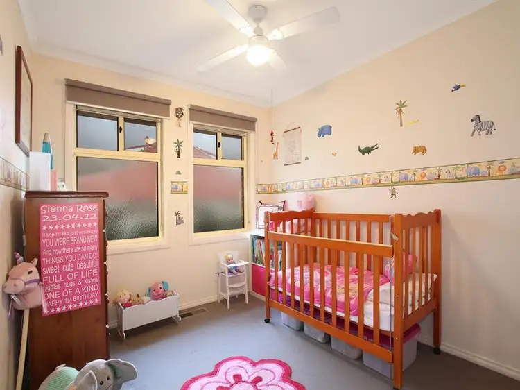 Seventh view of Homely townhouse listing, 4 Federation Walk, Hughesdale VIC 3166