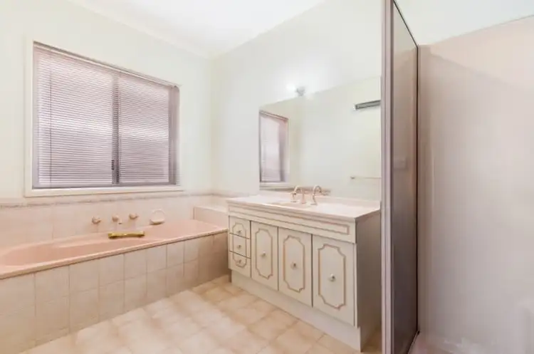 Fifth view of Homely house listing, 7 Norma Avenue, Hamilton VIC 3300