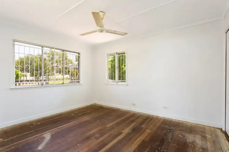 Sixth view of Homely house listing, 19 Wemvern Street, Upper Mount Gravatt QLD 4122