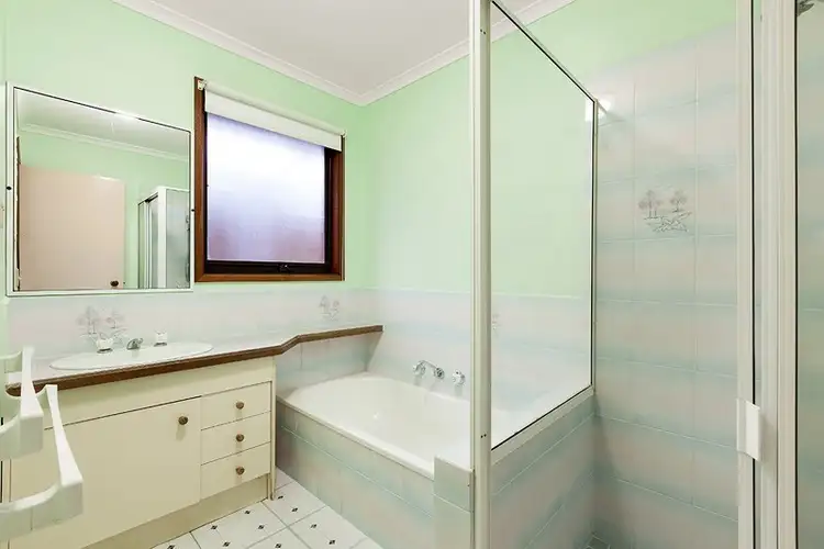 Fifth view of Homely house listing, 8 Reeve Place, Rowville VIC 3178