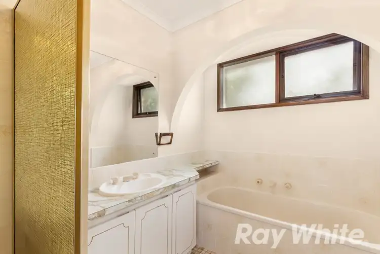 Sixth view of Homely house listing, 4 Biscay Court, Boronia VIC 3155