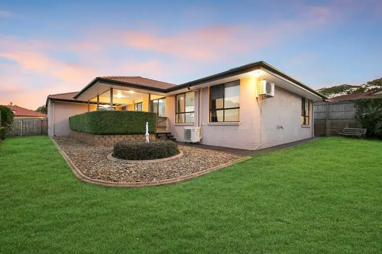 5 Sunray Place, Birkdale QLD 4159