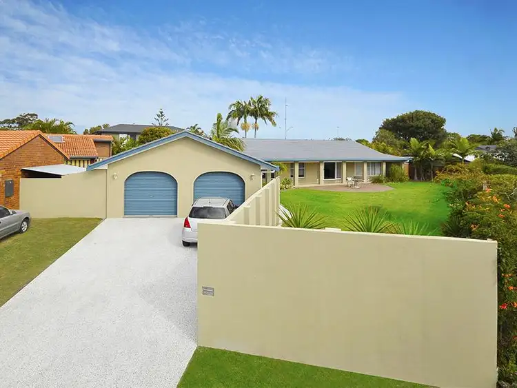 Third view of Homely house listing, 16 Mayra Court, Mermaid Waters QLD 4218