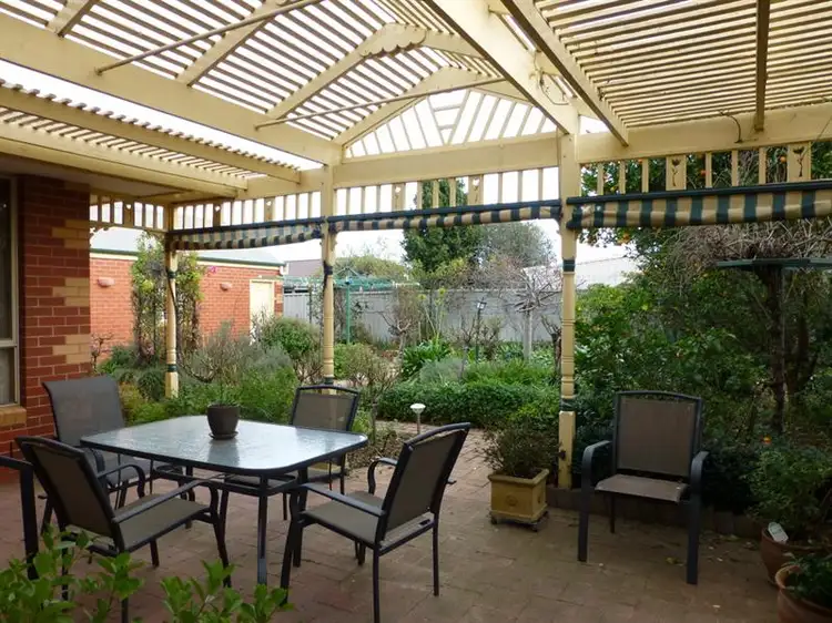 Second view of Homely house listing, 2 Maggie Court, Echuca East VIC 3564