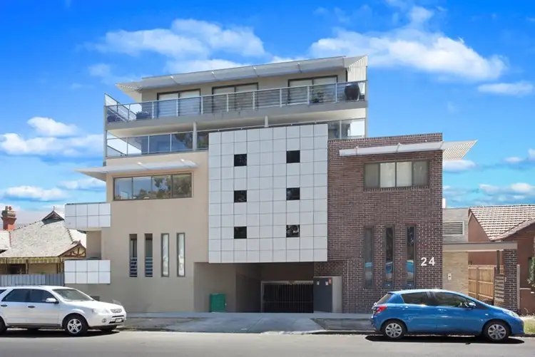Second view of Homely apartment listing, 9/24 Woorayl Street, Carnegie VIC 3163