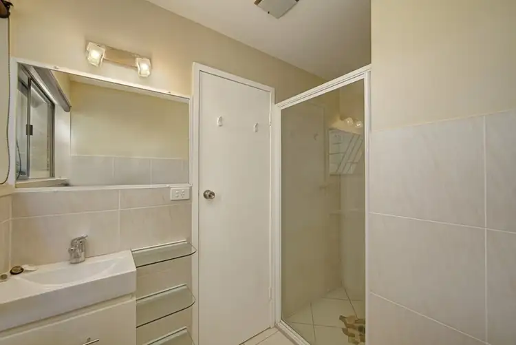 Fifth view of Homely house listing, 9 Hilltop Avenue, Qunaba QLD 4670
