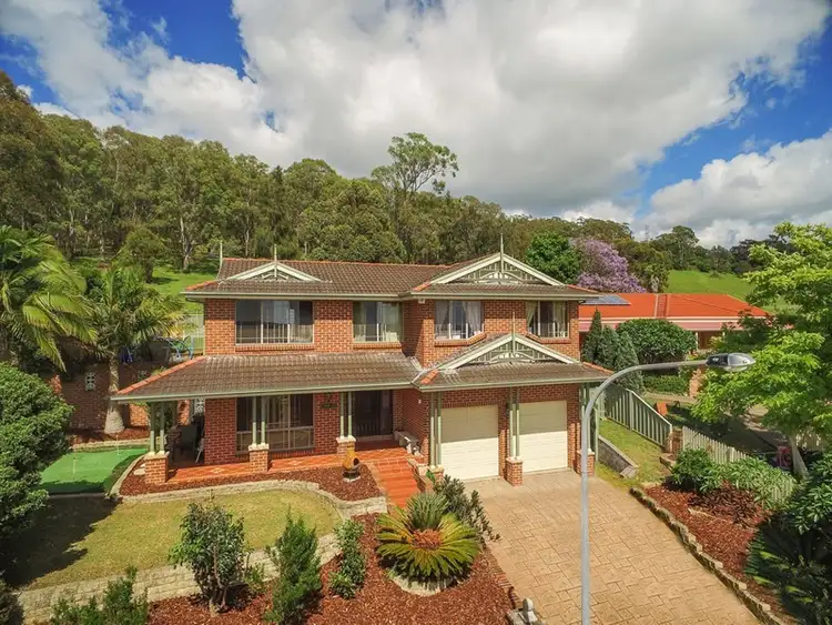 18 Manning Place, Albion Park NSW 2527