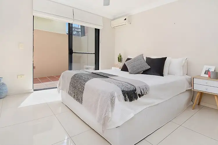 Fourth view of Homely apartment listing, 13/33 Helen Street, Teneriffe QLD 4005