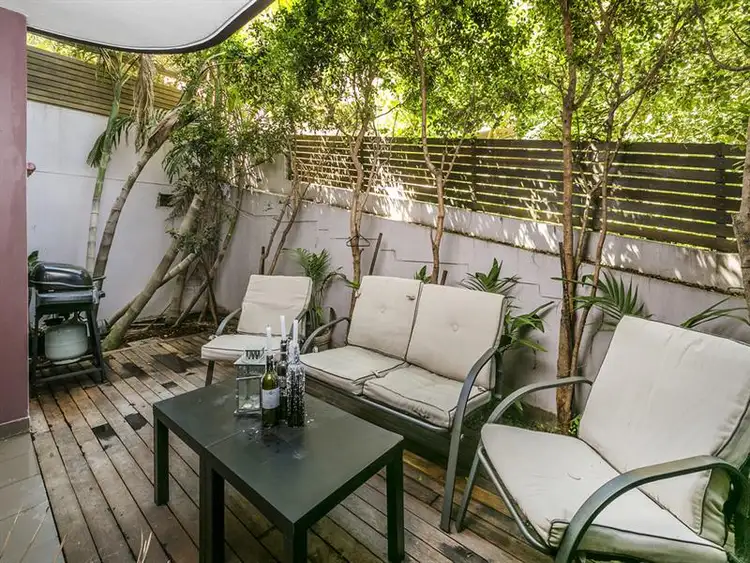 Second view of Homely apartment listing, 5/89 Queenscliff Road, Queenscliff NSW 2096