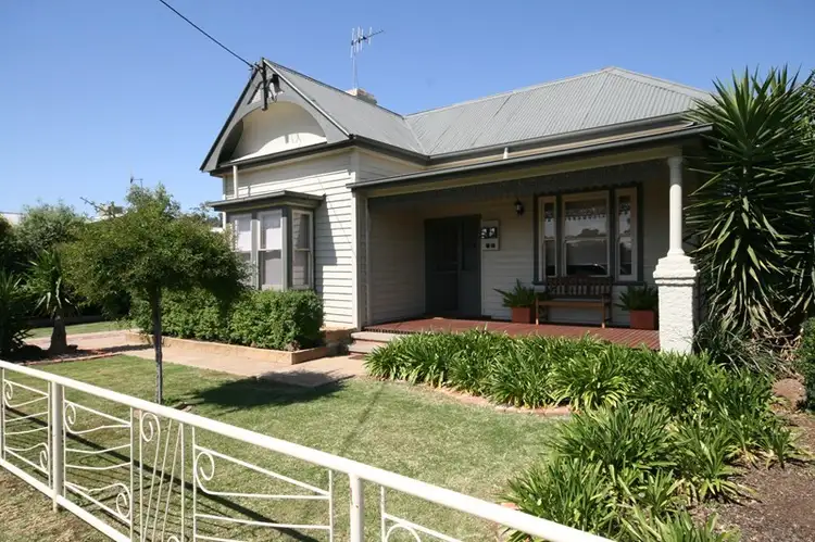 15 Queen Street, Rochester VIC 3561