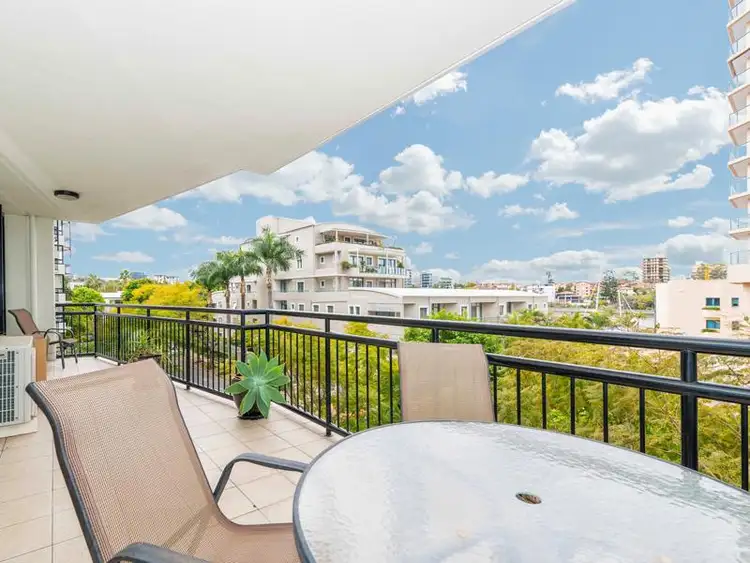 23/15 Goodwin Street, Kangaroo Point QLD 4169