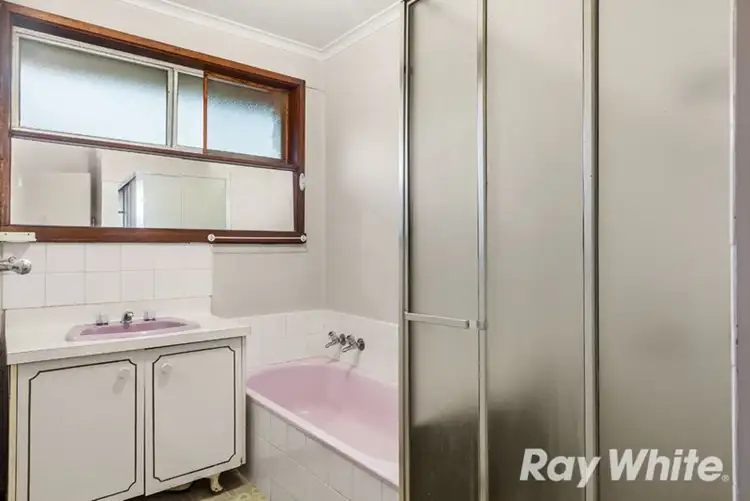 Sixth view of Homely house listing, 17 Canberra Grove, Lalor VIC 3075