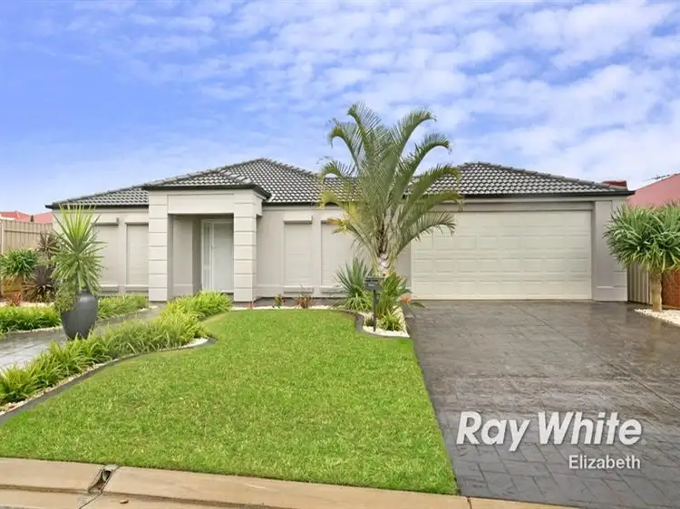 6 Manchester Circuit, Craigmore SA 5114