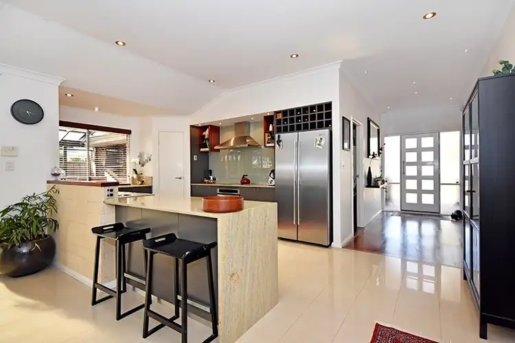 36 Sherbrooke Retreat, Ellenbrook WA 6069