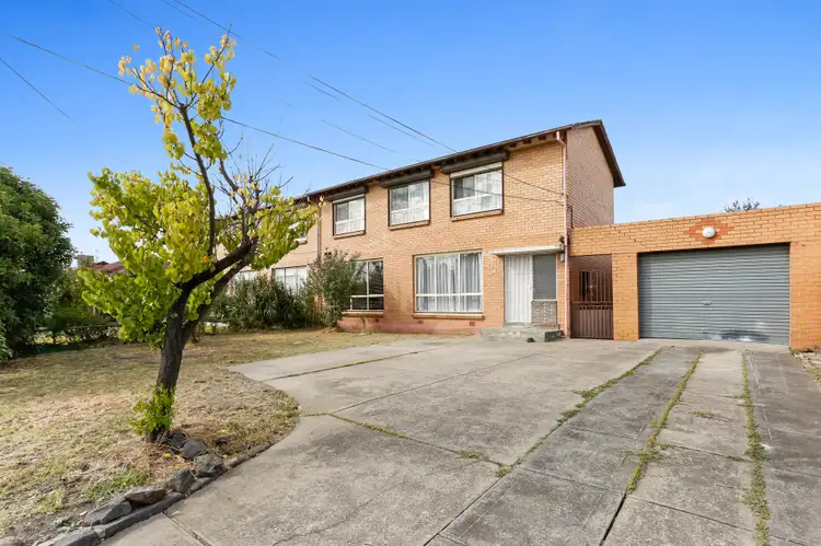 451 Barry Road, Dallas VIC 3047