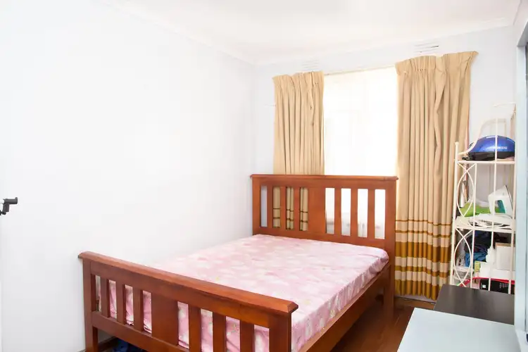Fifth view of Homely house listing, 2/112 East Esplanade, St Albans VIC 3021