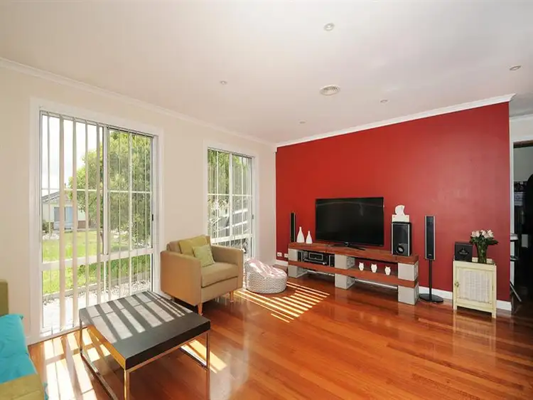1 Wisteria Court, Skye VIC 3977