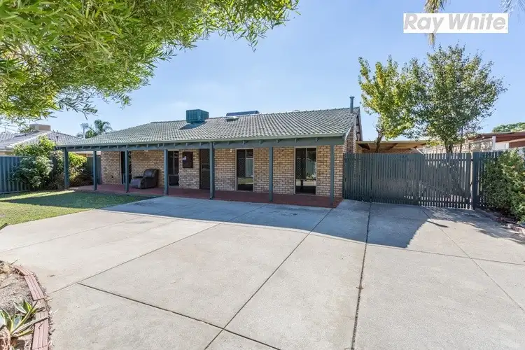 16 Elanora Road, Armadale WA 6112