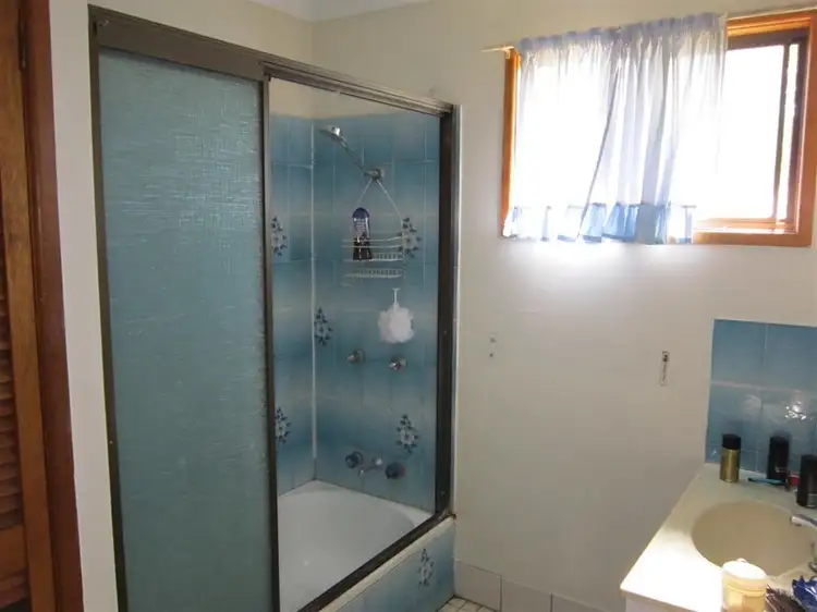 Seventh view of Homely house listing, 2 Landerer Close, Gracemere QLD 4702