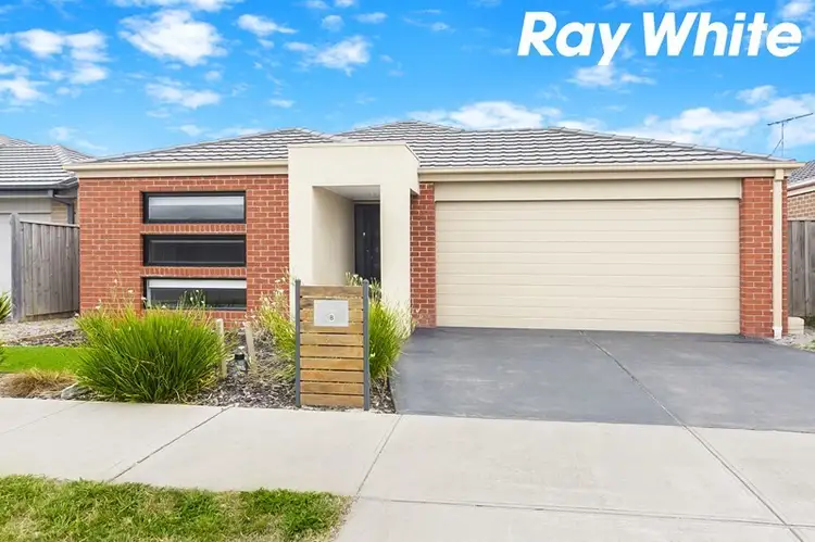 8 Turnbridge Road, Officer VIC 3809