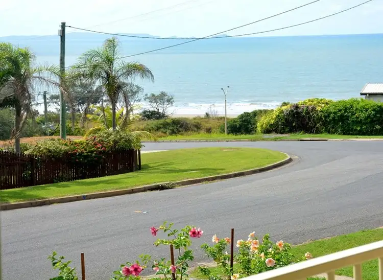 4 Meikleville Street, Meikleville Hill QLD 4703