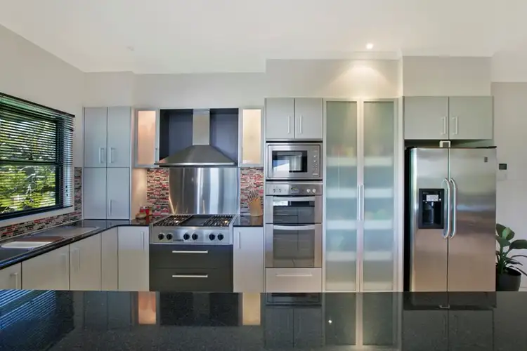Fifth view of Homely house listing, 27 Pine Street, Wynnum QLD 4178