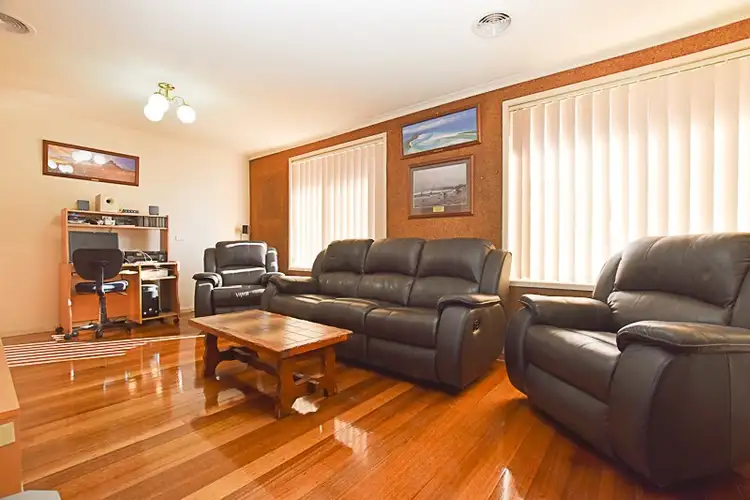 20 Melinga Crescent, Mornington VIC 3931