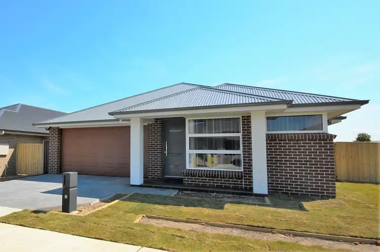 4311 Hurst Street, Spring Farm NSW 2570