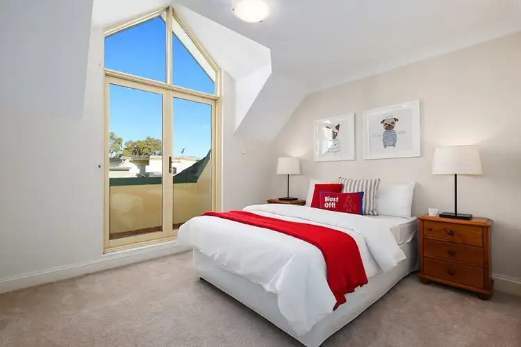 Sixth view of Homely unit listing, 33/1-3 Eddy Road, Chatswood NSW 2067