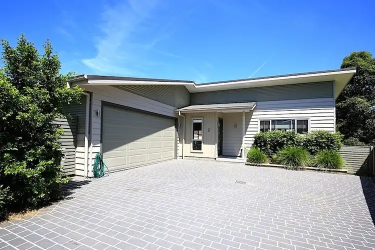 2/264A Illaroo Road, North Nowra NSW 2541