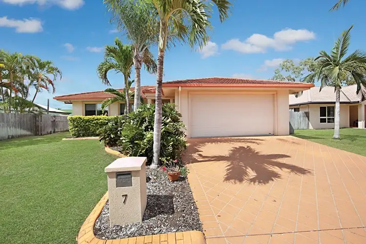 7 Tango Court, Kirwan QLD 4817