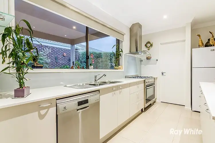 Fourth view of Homely house listing, 15 Livida Circuit, Lyndhurst VIC 3975