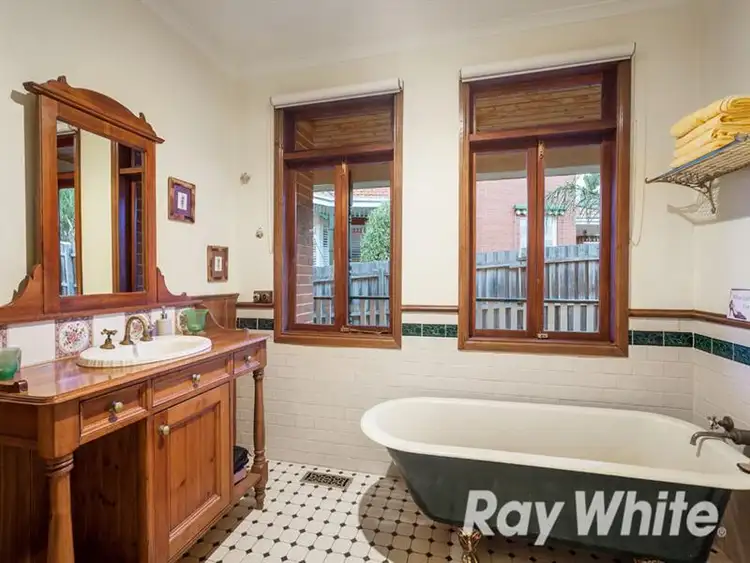Sixth view of Homely house listing, 10 Ungara Close, Eltham North VIC 3095