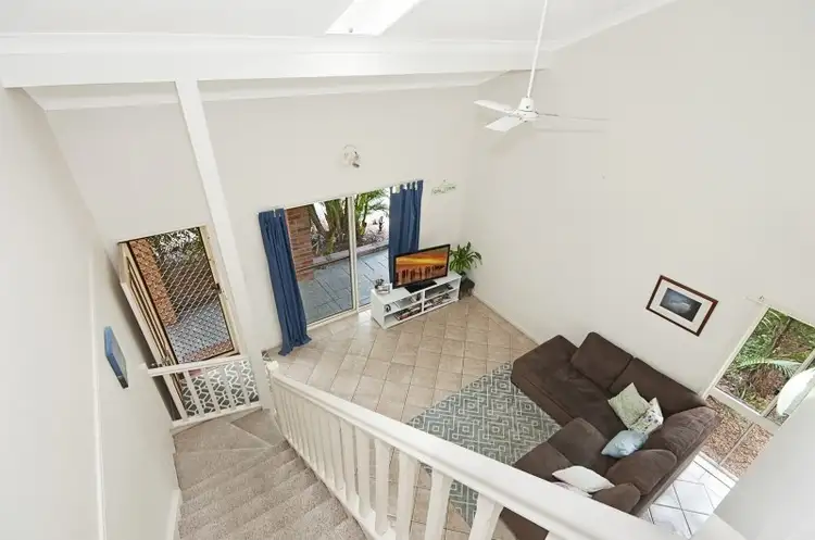 Third view of Homely townhouse listing, 1/37 Bottlebrush Cresent, Suffolk Park NSW 2481
