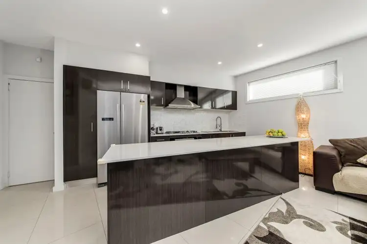 8 Biraban Place, Macquarie ACT 2614