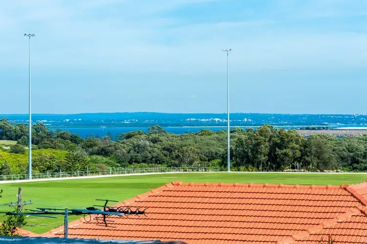 Sixth view of Homely house listing, 1/48 Lasseter Avenue, Chifley NSW 2036
