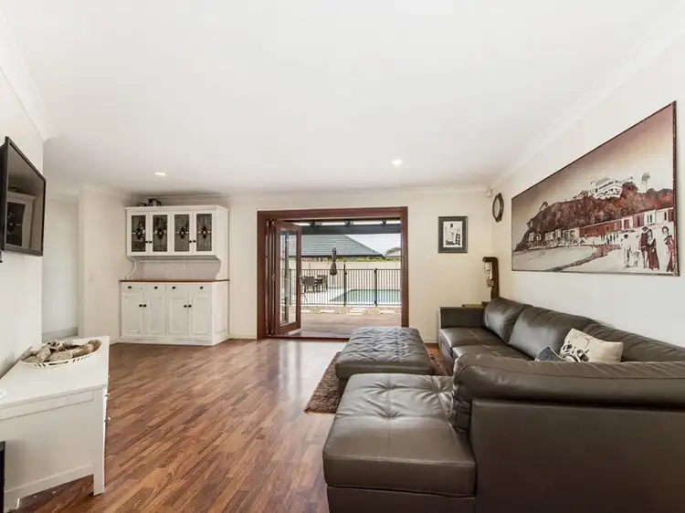 Third view of Homely house listing, 8 Talgai Place, Merrimac QLD 4226