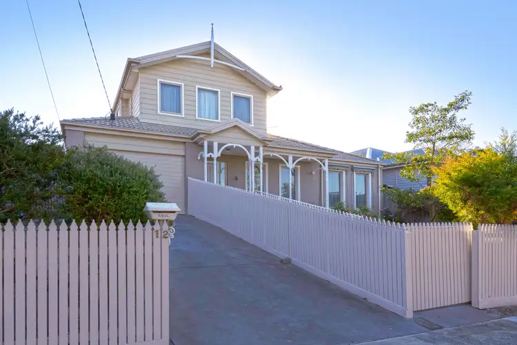 12 Smith Street, Carrum VIC 3197