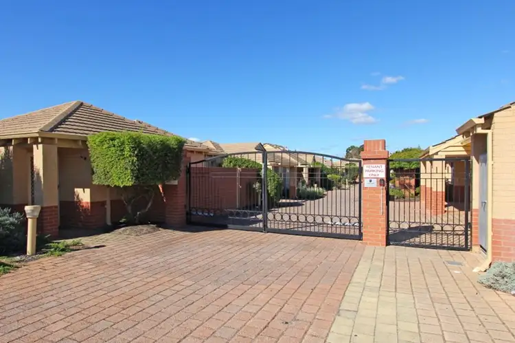 25/180 Fulham Street, Kewdale WA 6105