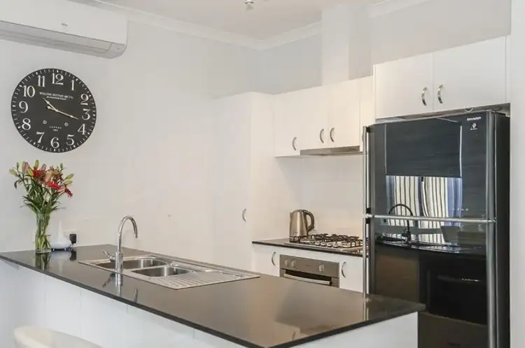 Seventh view of Homely house listing, 2 Kinlock Way, Aveley WA 6069