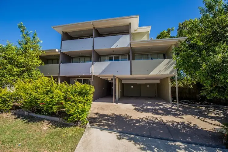 25 Park Road, Yeronga QLD 4104