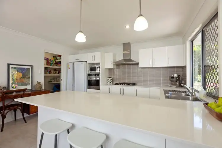 49 Haig Street, Wynnum West QLD 4178