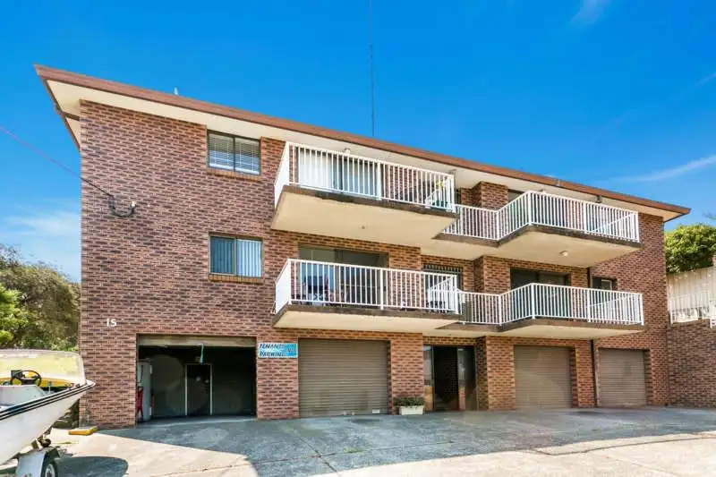 Main view of Homely unit listing, 4/15 Melinda Grove, Lake Heights NSW 2502