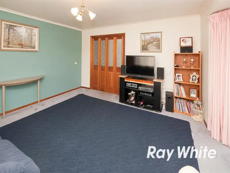 Fourth view of Homely house listing, 5 Eucalypt Court, Langwarrin VIC 3910