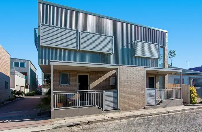 3/124 Young Street, Carrington NSW 2294