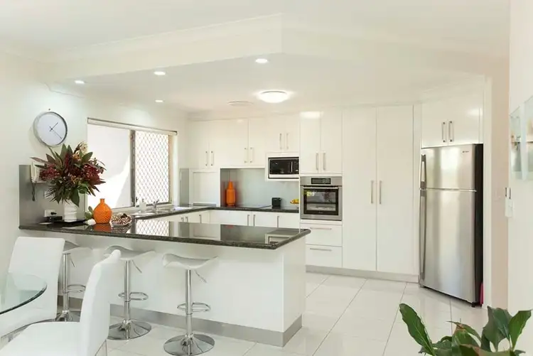 Fifth view of Homely house listing, 32 Mansfield Place, Mansfield QLD 4122